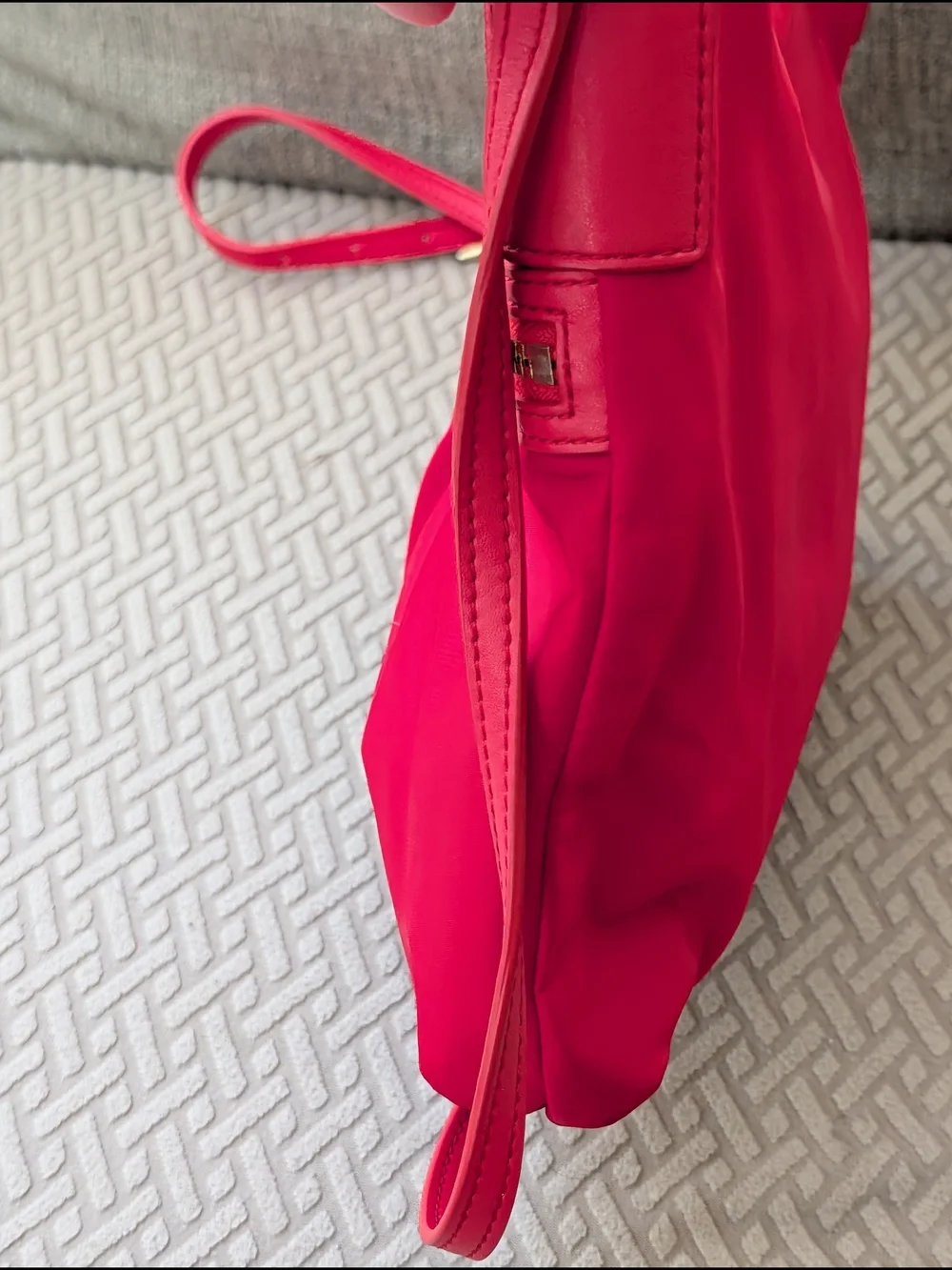 Tory Burch Ella Red Crossbody Bag - Nylon Zip Front Shoulder Purse EUC